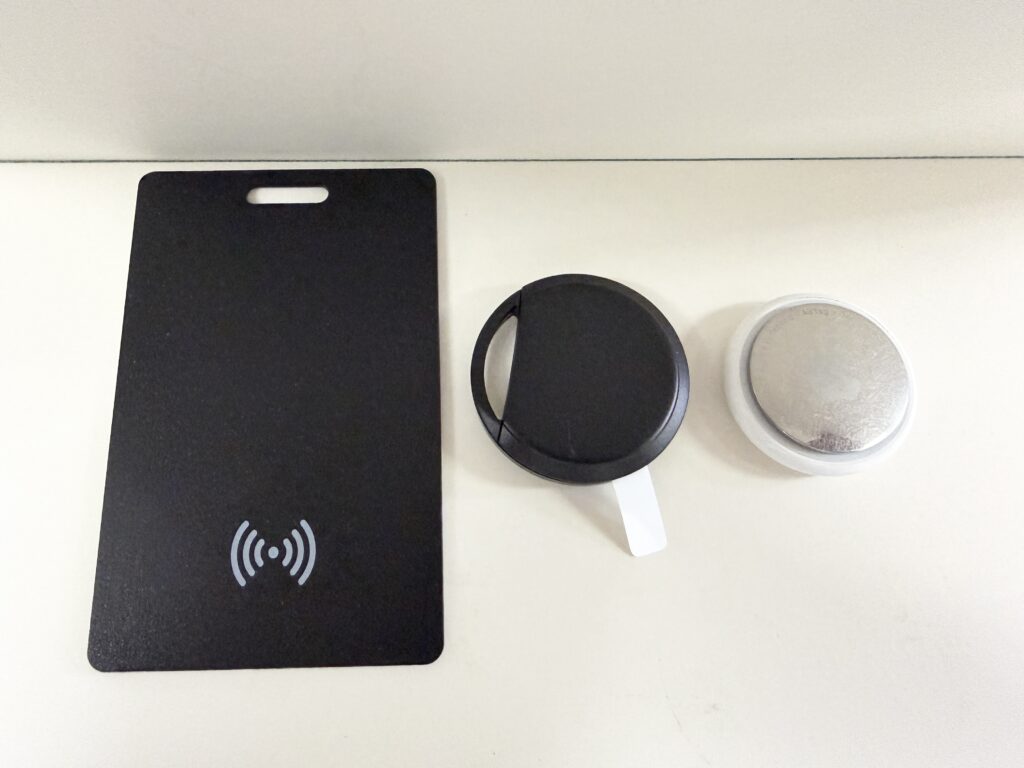 ロガー・エアタグなどのタグ系