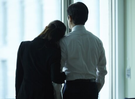 社内不倫